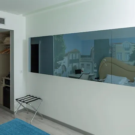 Varzinn Hotel 3*
