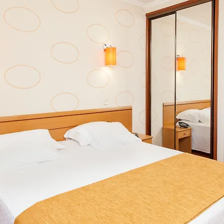 Varzinn 3* 포보아데바짐