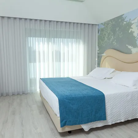 Otel Varzinn Póvoa de Varzim