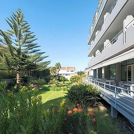 Varzinn Hotel 3*