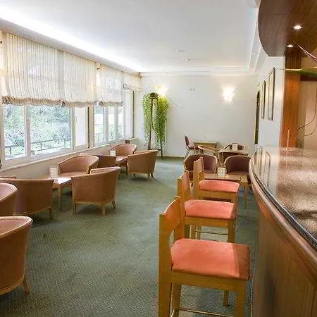 Varzinn Hotel 3*