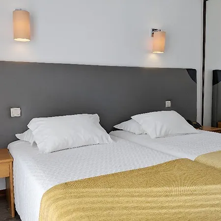 Varzinn Hotell